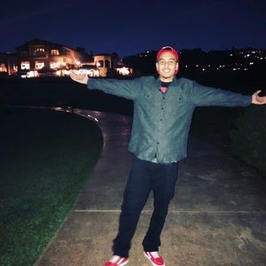 Meet your Posher, Kayne